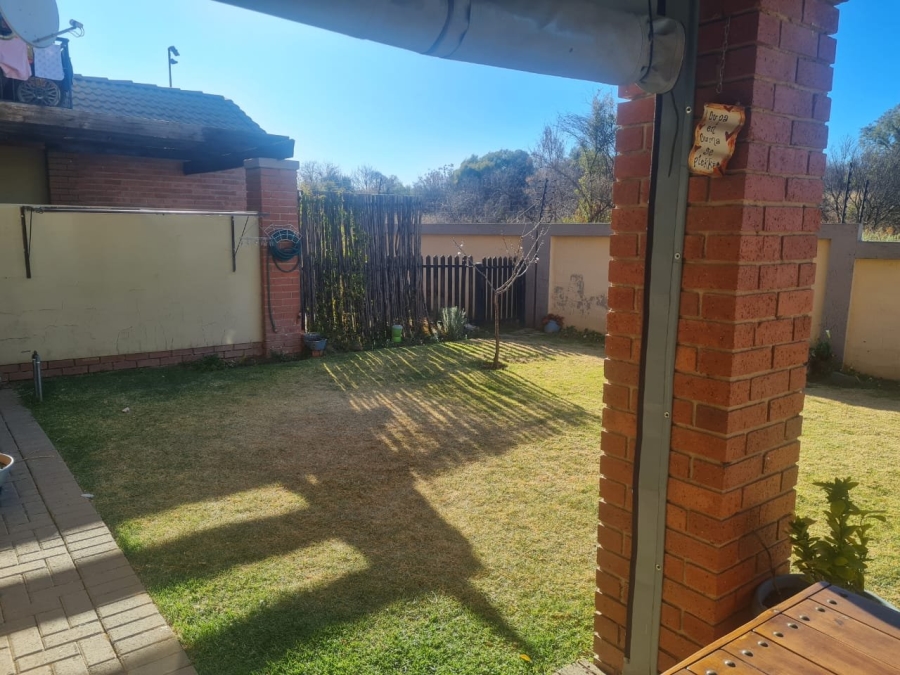 2 Bedroom Property for Sale in Hillside View Free State